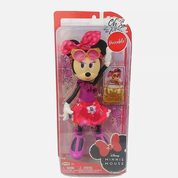minnie mouse oh so chic doll